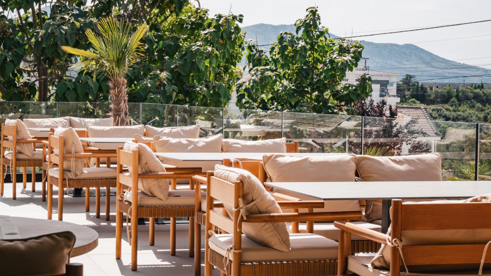La Luna Hotel Ksamil Buitenkant foto